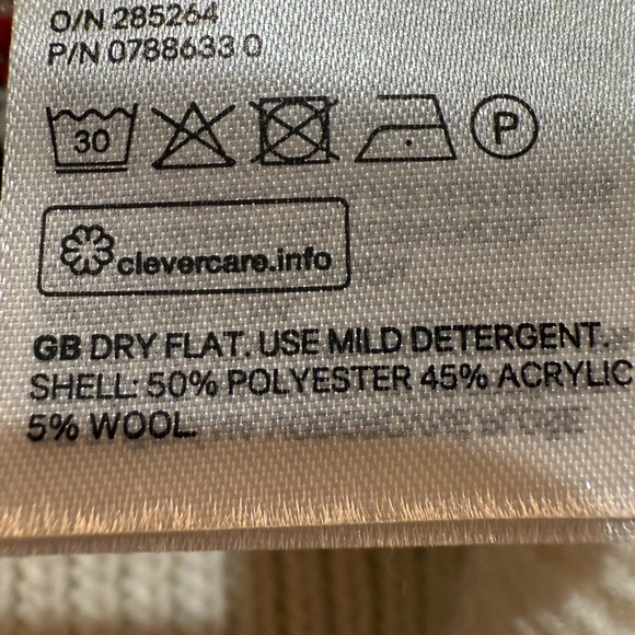 H&M Women’s Oversized Fair Isle Sweater Mock Neck Sweater Size Small - Picture 4 of 6